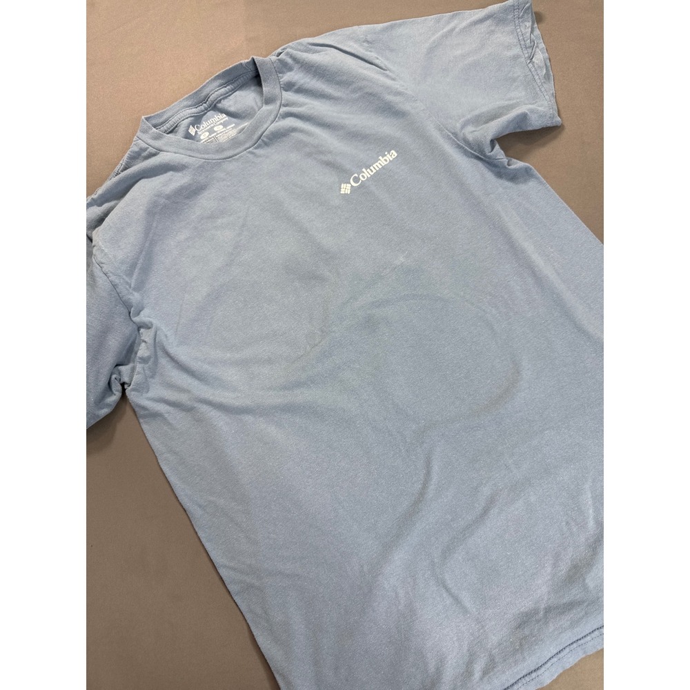 Columbia Mens Blue Graphic T-Shirt Mountain Tent Camping Scene Size M